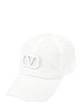 V Buckle Charm Baseball Cap