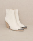 OASIS SOCIETY Zion - Bootie with Etched Metal Toe