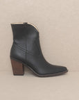 OASIS SOCIETY Harmony - Two Panel Western Booties