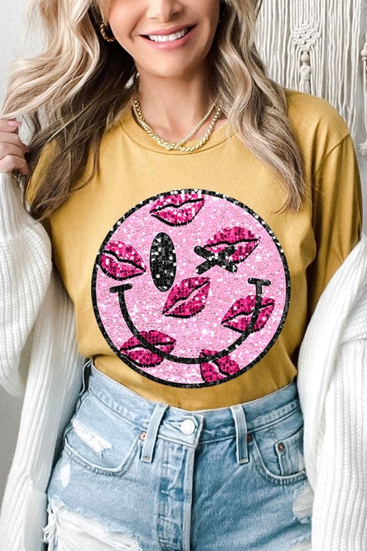 Smiley Face Sparkly Valentines Tee