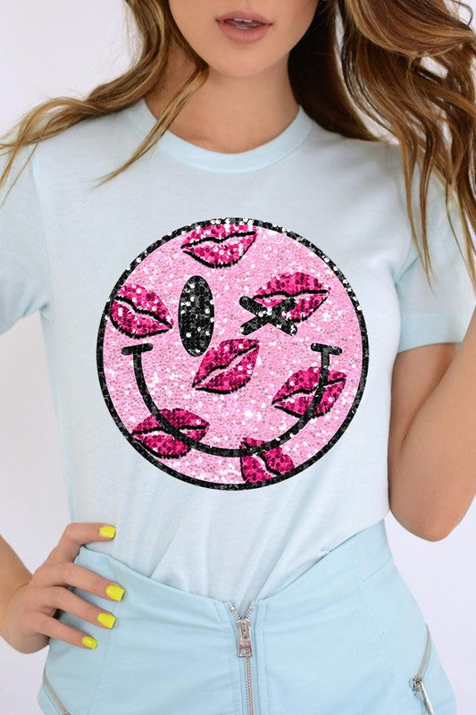 Smiley Face Sparkly Valentines Tee