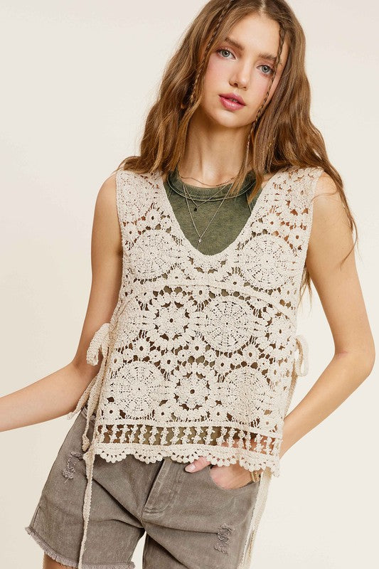 La Miel Self Side Tie Detailed Crochet Vest Top