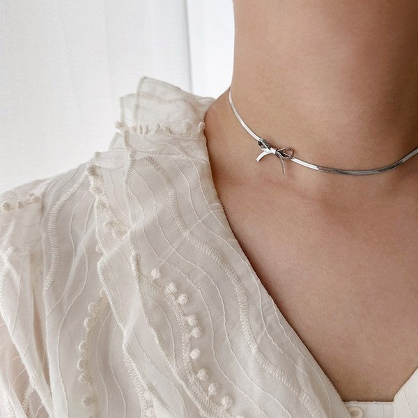 Bowknot Choker Necklace