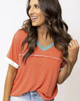 Women Contrast Trim Exposed Seam V Neck T-shirt