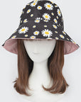 Reversible Daisy Printed Bucket Hat