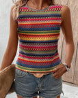 Women's Wavy Pattern Round Neck Sleeveless Top