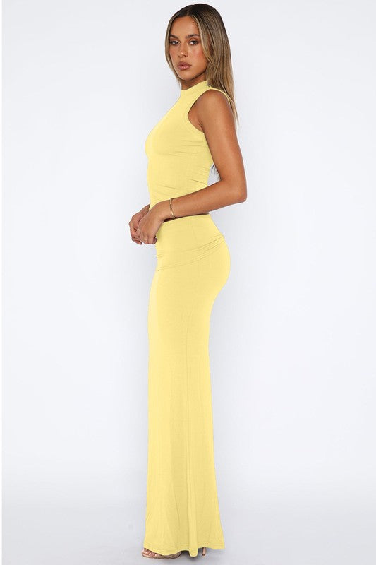 Women&#39;s Fashion Two Piece Dress Set in Black or Yellow by Claude