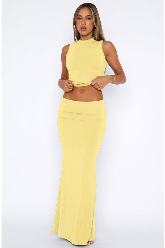 Women&#39;s Fashion Two Piece Dress Set in Black or Yellow by Claude