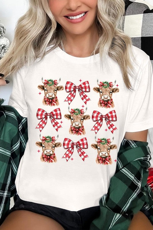 Christmas Highland Cow Graphic Tee