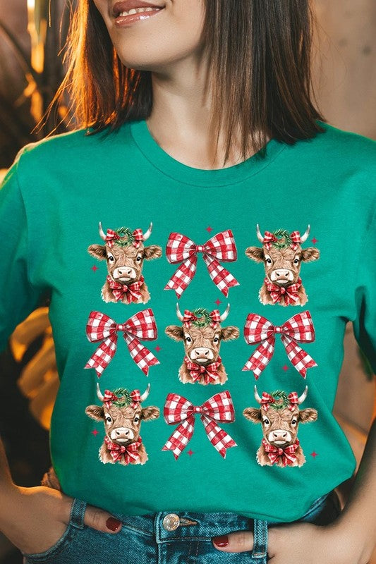 Christmas Highland Cow Graphic Tee