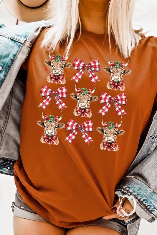 Christmas Highland Cow Graphic Tee