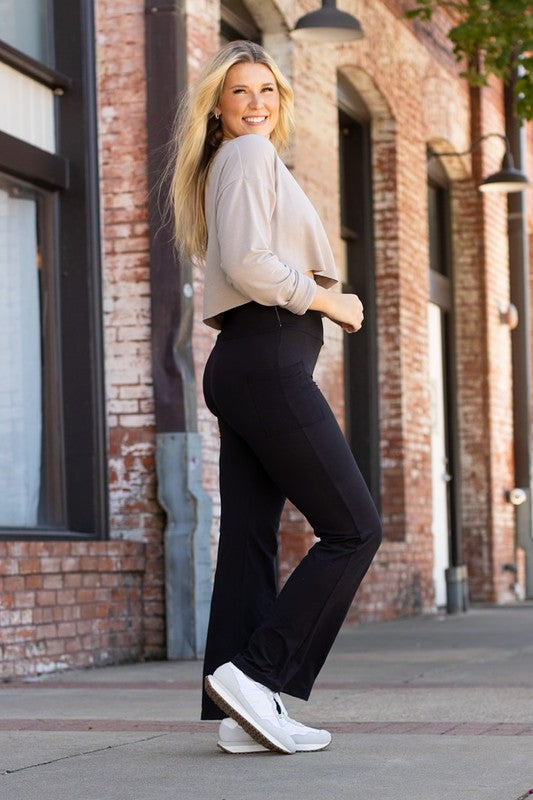Julia Rose |The Liz - Crossover Bootcut Leggings with Pockets