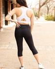 Julia Rose Sleek Pocket Collection - Capri Leggings