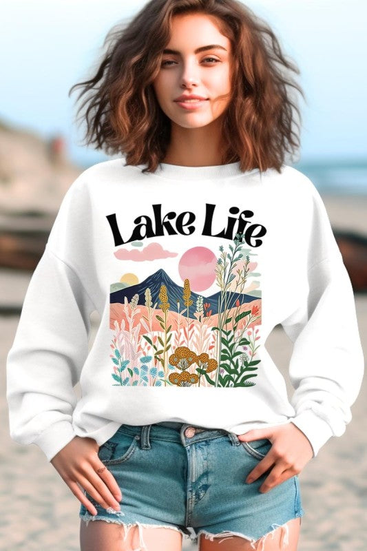 Lake Life Graphic Sweatshirt
