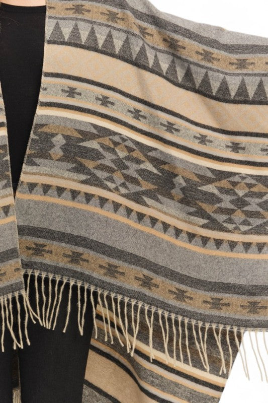 Aztec Pattern Fringe Ruana Cardigan Warp Scarf