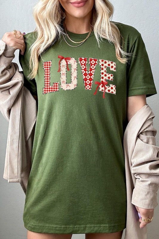 Love Pattern Valentine Graphic Tee