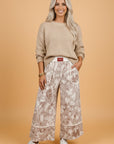 Floral Elastic Waist Wide Leg Pants