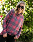 e Luna PLUS Plaid Turtleneck Top