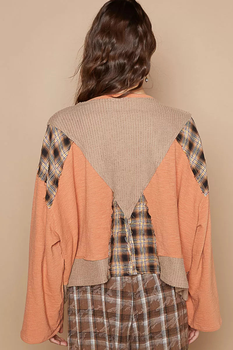 POL V-Neck Long Sleeve Plaid Contrast Top with Texture Knit Detail