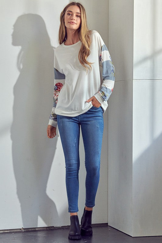 e Luna Solid Floral Mix Sweatshirt