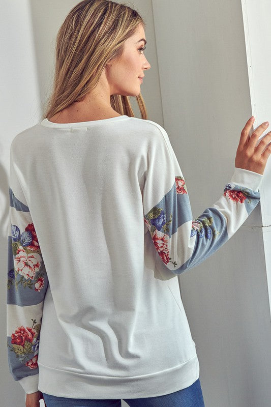 e Luna Solid Floral Mix Sweatshirt