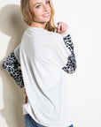 e Luna Animal Mixed Volume Sleeve Top