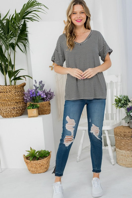 e Luna PLUS Pin Stripe Box Top