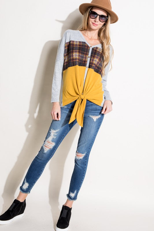 e Luna Solid Plaid Mixed Top