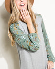 e Luna PLUS Solid and Floral Mix Casual Top