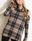 e Luna PLUS Plaid Turtle Neck Top