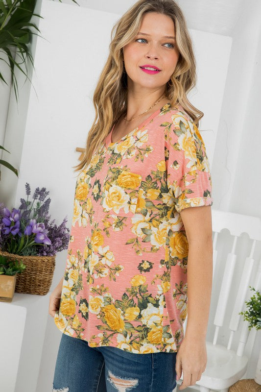 e Luna Allover Floral Boxy Top