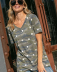 e Luna PLUS Camo Star Print Tunic