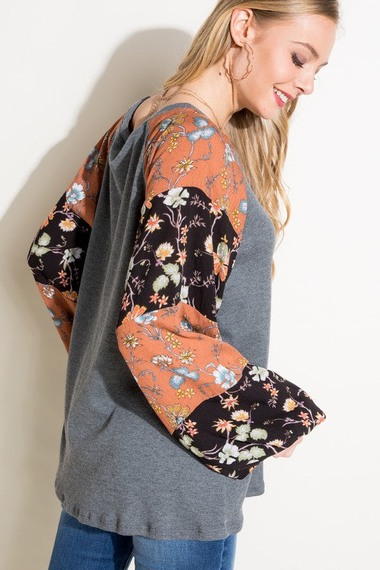 e Luna PLUS Floral Mixed Puff Sleeve Top