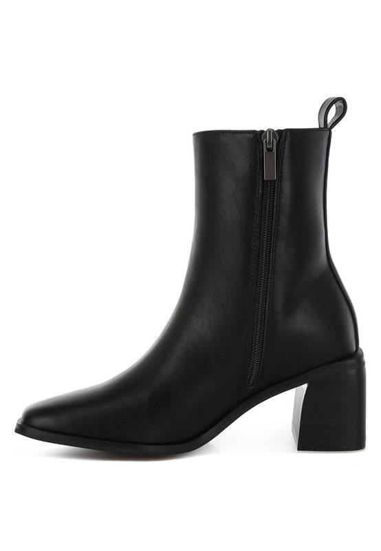 Muskox Square Toe Faux Leather Boots