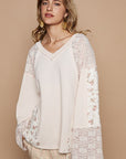 POL Lace Floral Round Neck Knit Top