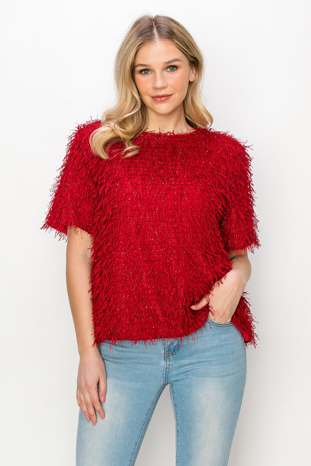 Winnae Sparkling Feathered Eyelash Top