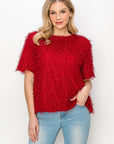 Winnae Sparkling Feathered Eyelash Top