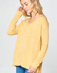 e Luna Solid Light Knit V-Neck Sweater