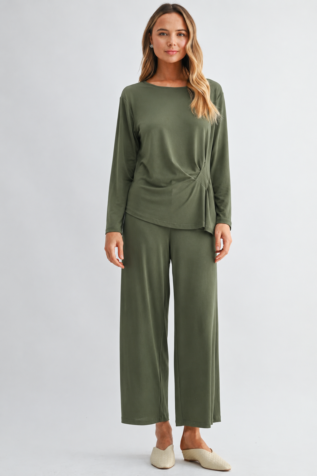 JOH Apparel Kary Side-Twist Long Sleeve Knit Top