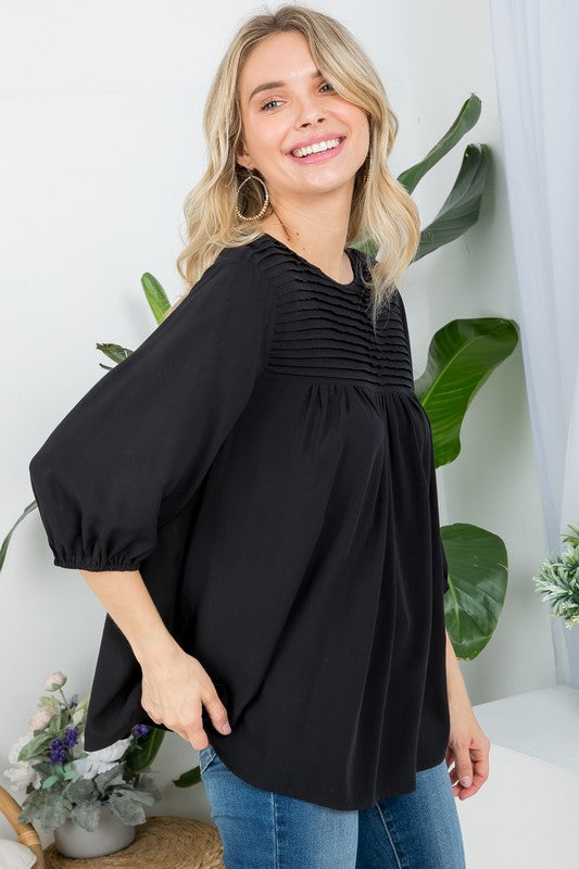 e Luna Solid Pintuck Tunic Blouse