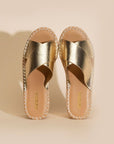 Partner-s Raffia Platform slides