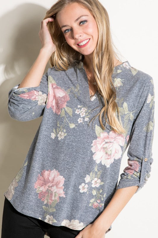 e Luna Floral Split Neck Top