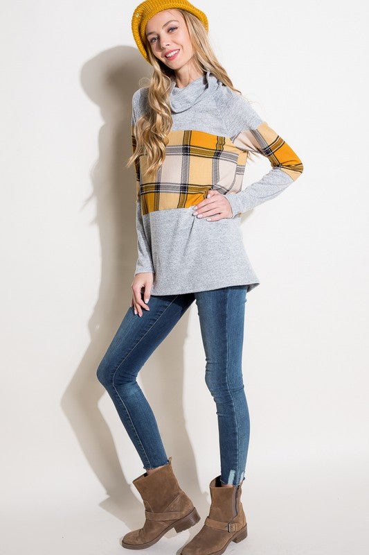 e Luna Plaid Mixed Turtle Neck Top