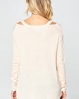 e Luna Solid Light Knit V-Neck Sweater