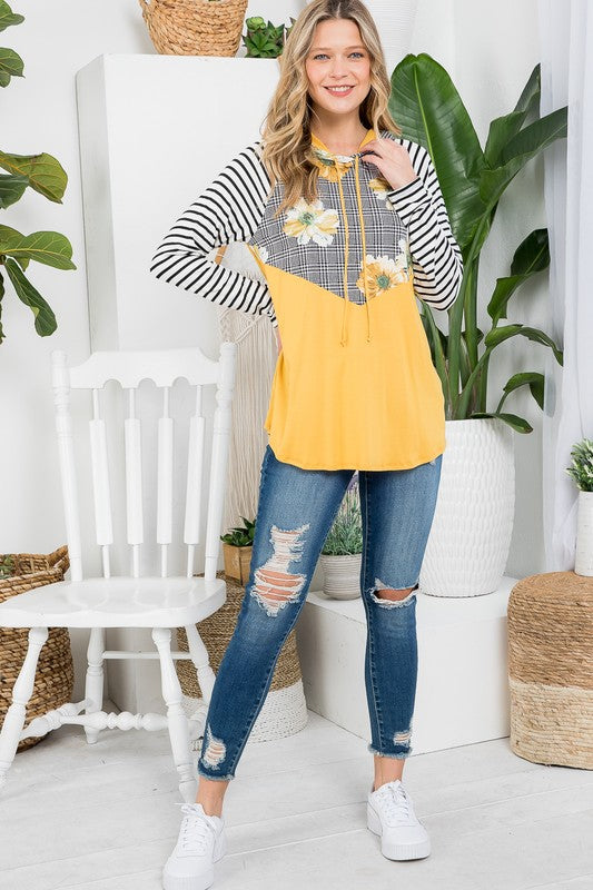 e Luna PLUS Floral Striped Sweatshirt