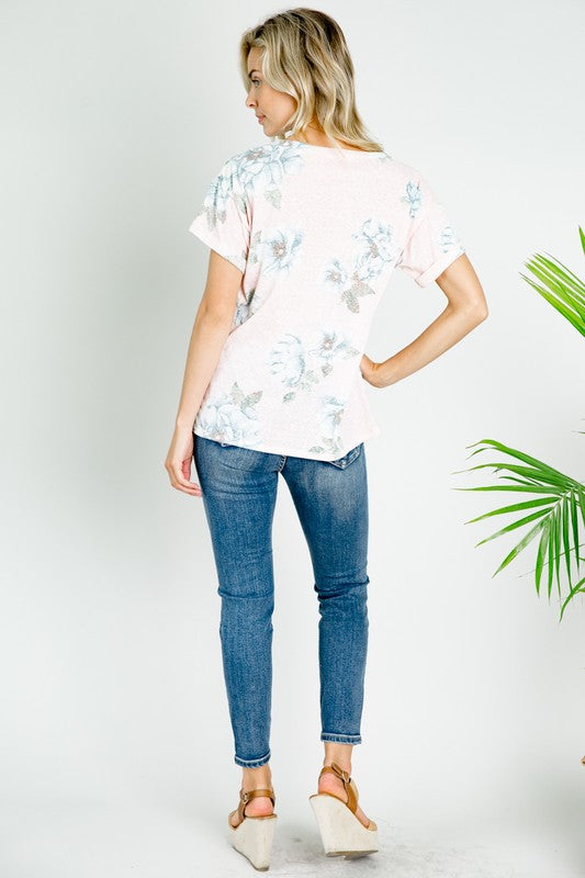 e Luna PLUS Triblend Floral V-Neck Top