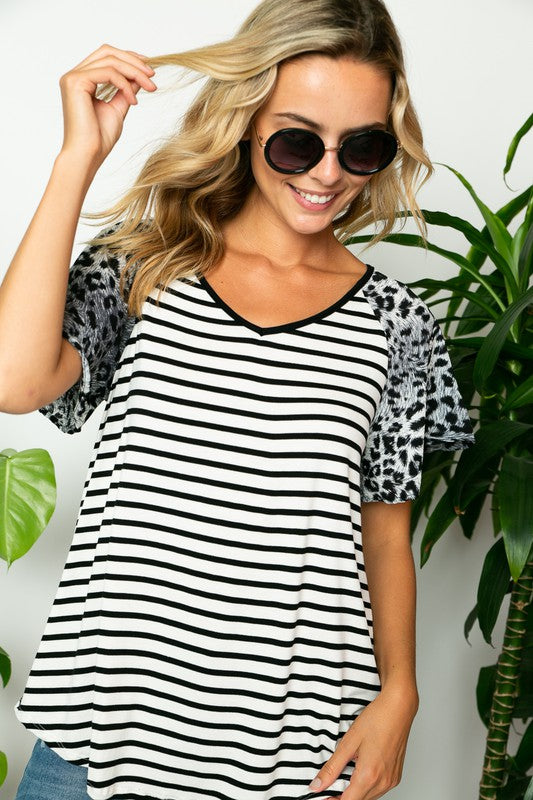 e Luna Striped Animal Flare Sleeve Top