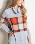 e Luna Plaid Mixed Turtle Neck Top