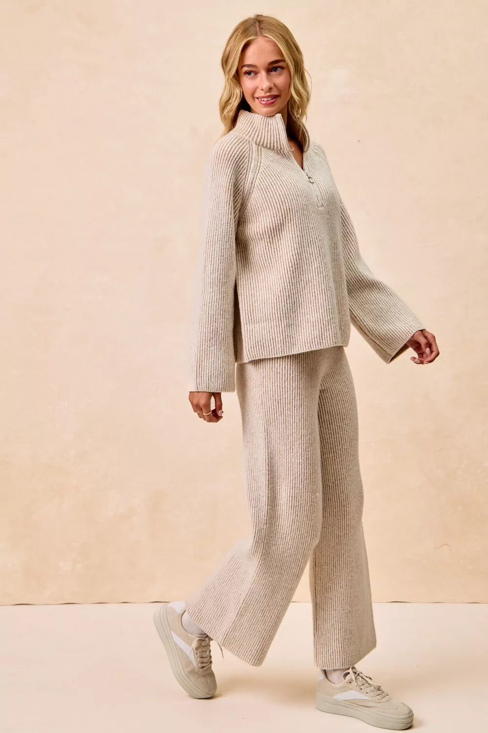 BiBi Two Tone Rib Texured Knit Collared Top with Zip Up