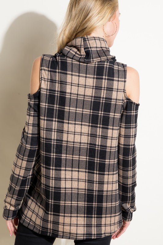 e Luna Plaid Turtle Neck Top